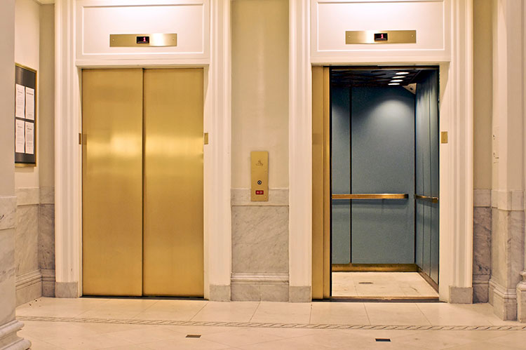 خدمات آسانسور در پردیس